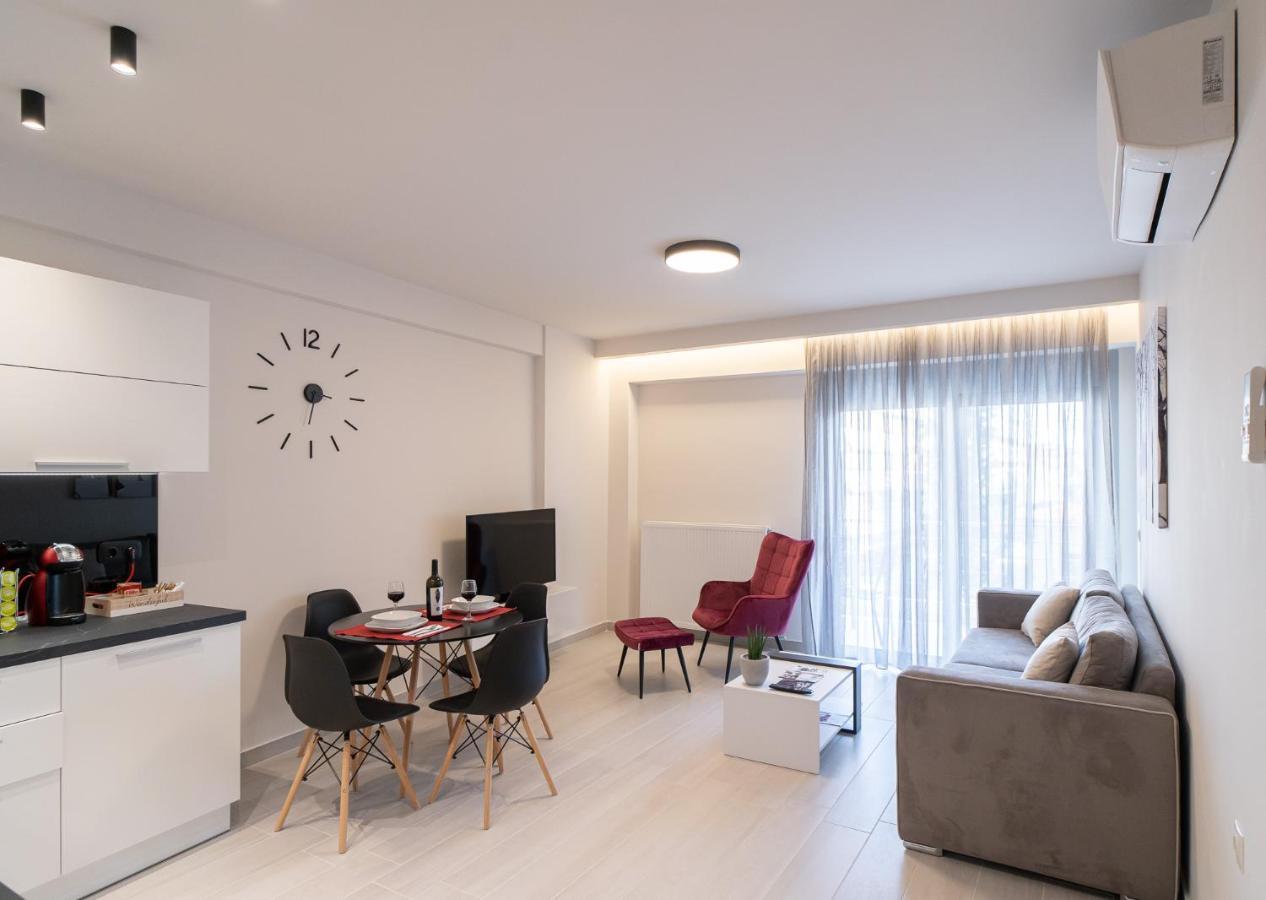 Petit Palace Trikala מראה חיצוני תמונה